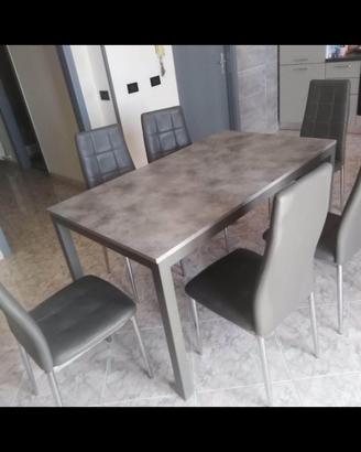 Cucina completa di elettrodomestici +tavolo+6 sedi