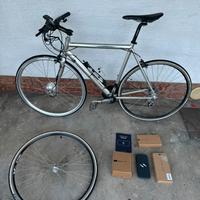 Bicicletta Shimano alluminio elettrica