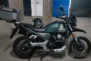Moto Guzzi V85tt