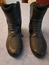 stivaletti marca TCX moto protettive donna