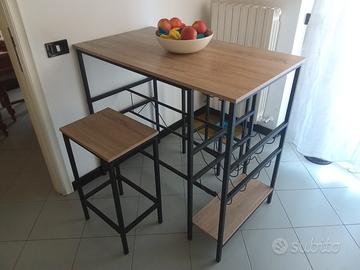 tavolo aperitivo con sgabelli 