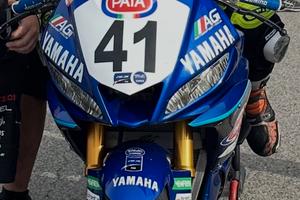 Yamaha R3