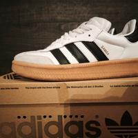 scarpe Adidas originali 
