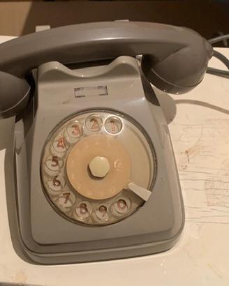 Telefono a ruota anni 70