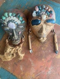 Maschere tribali sudamericane antiche