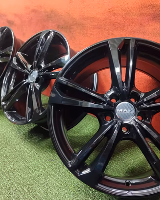 Cerchi Mazda Honda Hyundai Nissan Dacia Kia R18