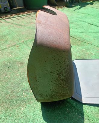 Cassetto/bauletto restroscudo Vespa Bajaj chetak