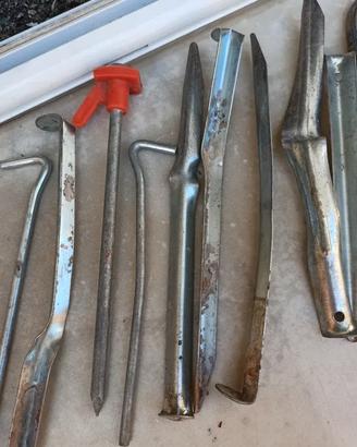 Picchetti ganci per fissaggio tende da campeggio