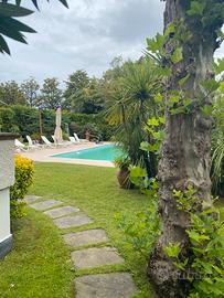 Villa a Forte dei Marmi