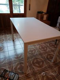 Tavolo di ferro e legno smontabile