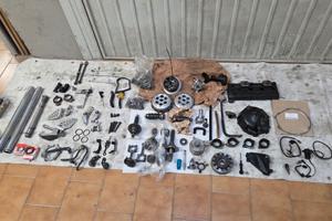 ricambi Yamaha  r6 06/16 e qualcosina per r6 17/26