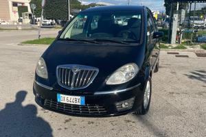 Lancia Musa 1.3 MultiJet 90cv oro 2009