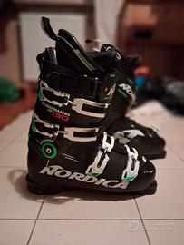 Scarponi sci Nordica Dobermann GP 130