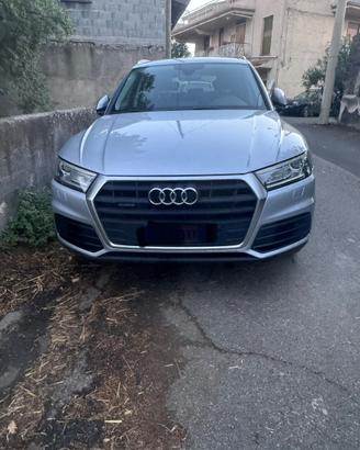 Audi Q5 2.0 TDI Quattro - 220.000 km Certificati -