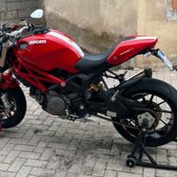 Ducati Monster 1100 evo S