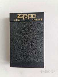 ACCENDINO ZIPPO IN CROMO
