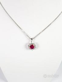 Collana in oro con rubino e diamanti