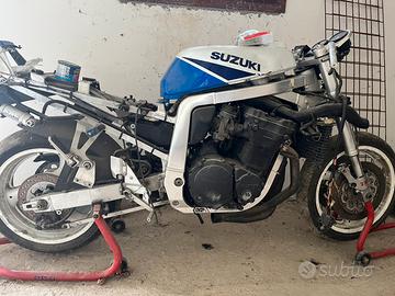 Suzuki GSX R 1100
