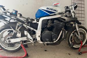 Suzuki GSX R 1100