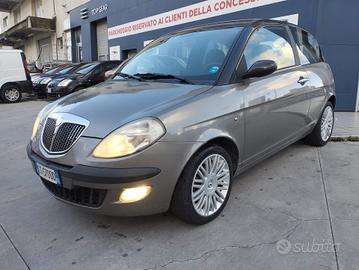 Lancia Ypsilon 1.3 Multijet 16V Argento