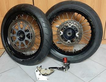Cerchi e kit motard 17" Honda Cr/Crf