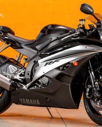 Yamaha YZF R6 Black