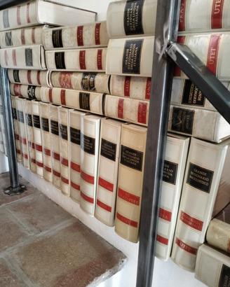 Enciclopedia UTET completa da 50 volumi 