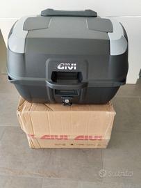 GIVI B45+ BAULETTO NERO 45LT COMPLETO DI PIASTRA