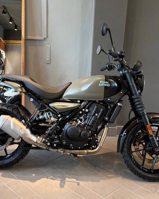Royal Enfield Guerrilla Mid