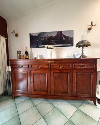Grande credenza in legno 4 ante – Stile classico