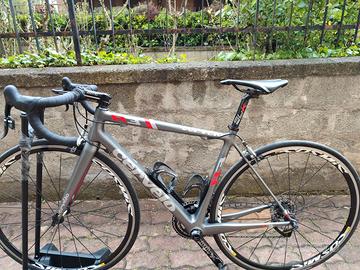 bici da corsa cervelo R3 dark edition