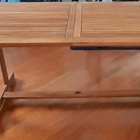 tavolo in teak allungabile da giardino o terrazzo.