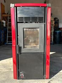 Stufa a pellet La Nordica-Extraflame Karolina