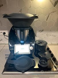 Bimby TM6 Black Edition – Completo di accessori