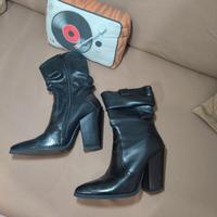 Camperos neri pitonati