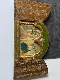 Capezzale antico da comodino