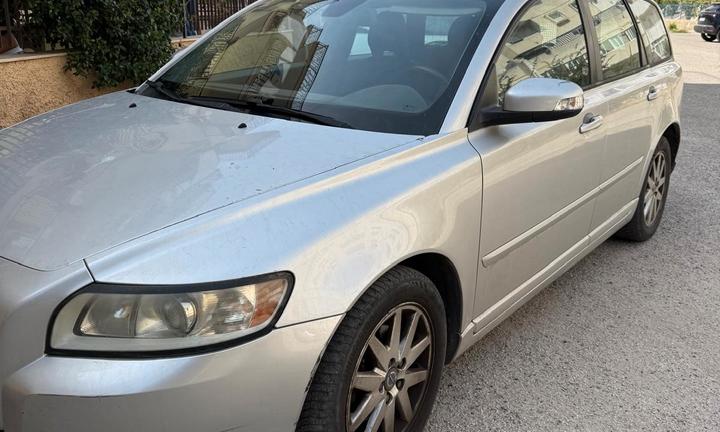 Volvo V50 1.6d Momentum (2007)