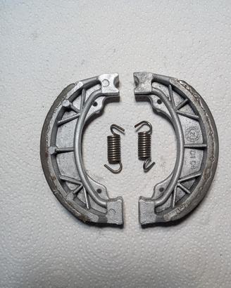 GANASCE FRENO POSTERIORE MOTORE MINARELLI