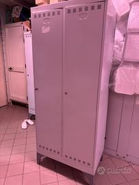 Armadietto metallico due posti