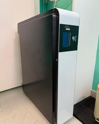 Batteria 10kw per fotovoltaico + inverter ibrido