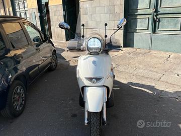 Aprilia Scarabeo 300 S anno 2009