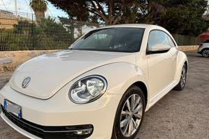 Maggiolino design 1.6 tdi Volkswagen hateback