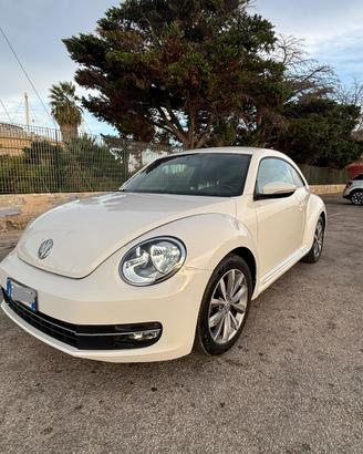Maggiolino design 1.6 tdi Volkswagen hateback