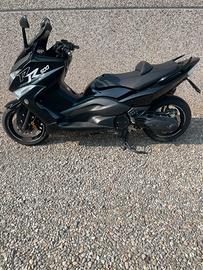Yamaha T max 500