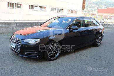 AUDI A4 2.0 TDI 150 CV Sport