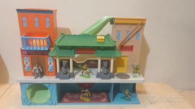 Tartarughe Ninja Casa Chinatown + 5 personaggi