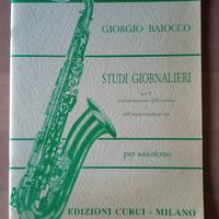 Libro di didattica musicale per saxofono.