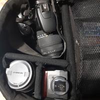 CANON EOS 400D con estensione batterie accessori