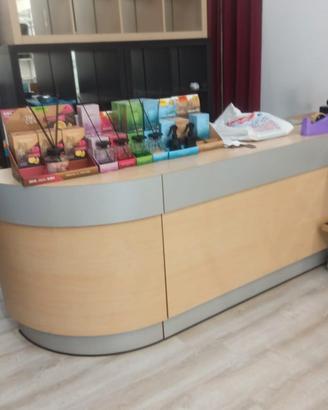 arredamento completo negozio abbigliamento