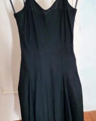 abito longuette con spalline